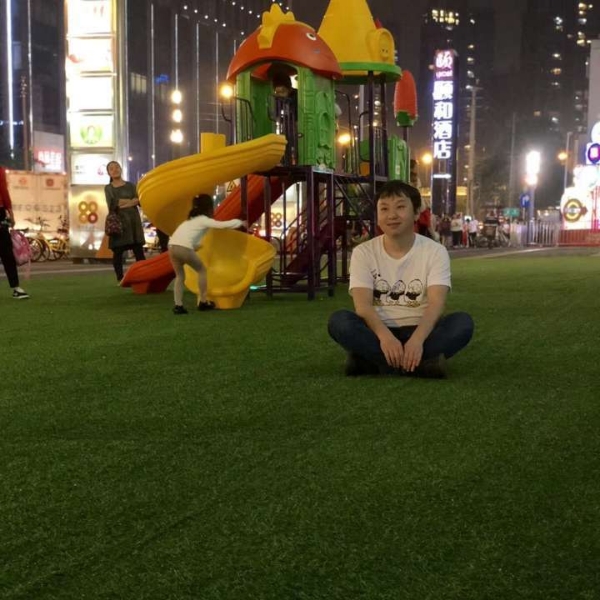 老头与老狗的照片