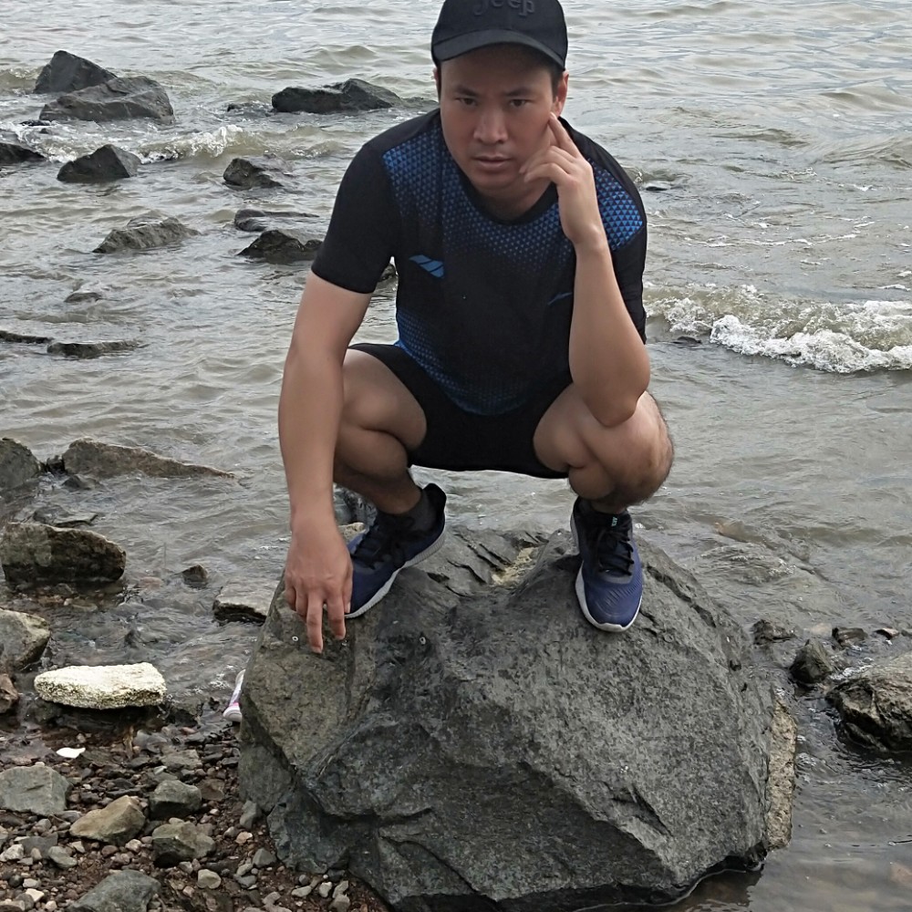 仁爱笑胡萝卜的照片