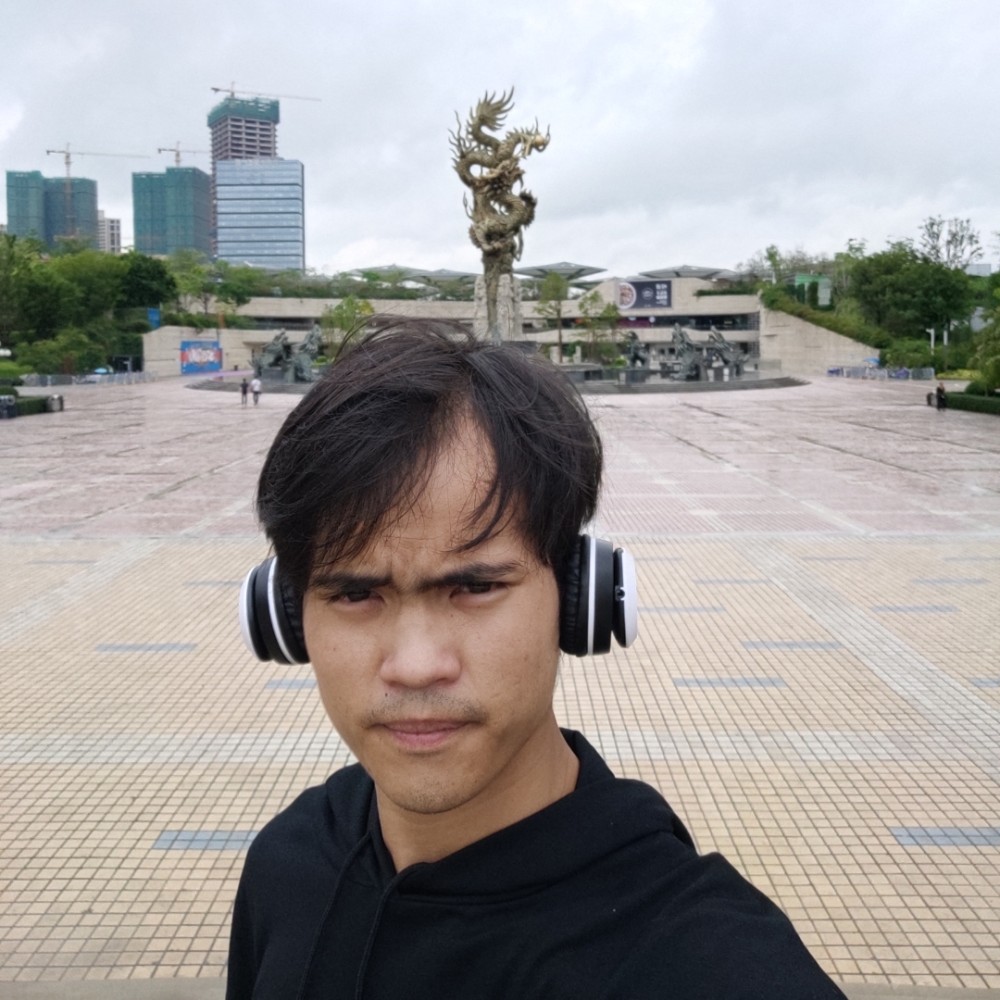 俊秀落霞的照片