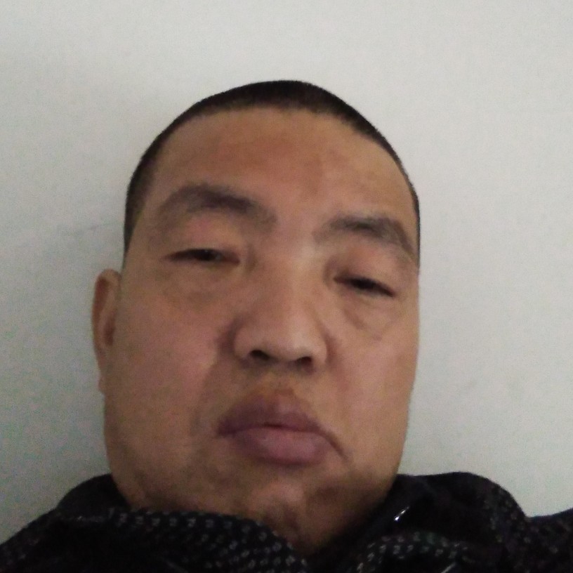 王流华的照片