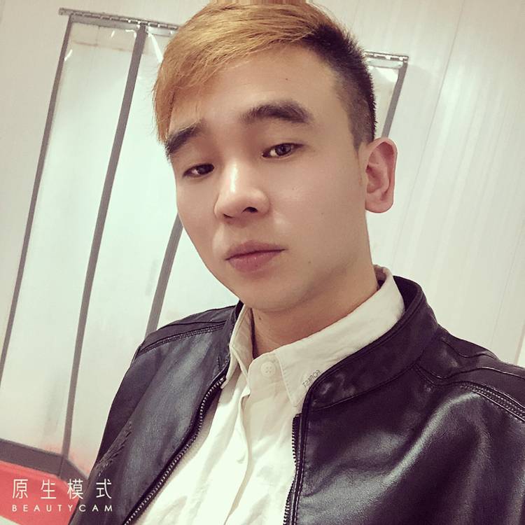 沉默向宝贝的照片