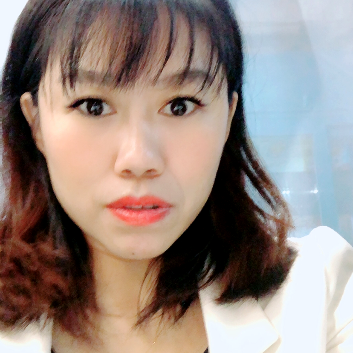 向日葵风中的照片