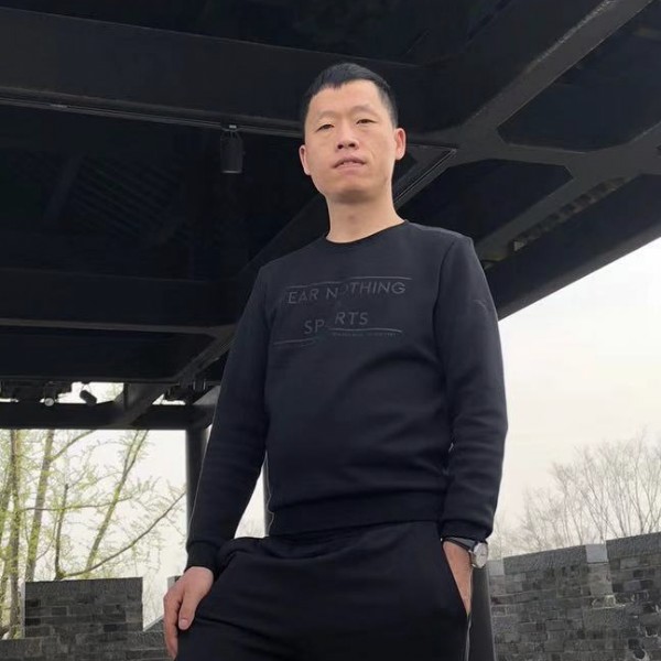 萝莉演变勤恳的照片