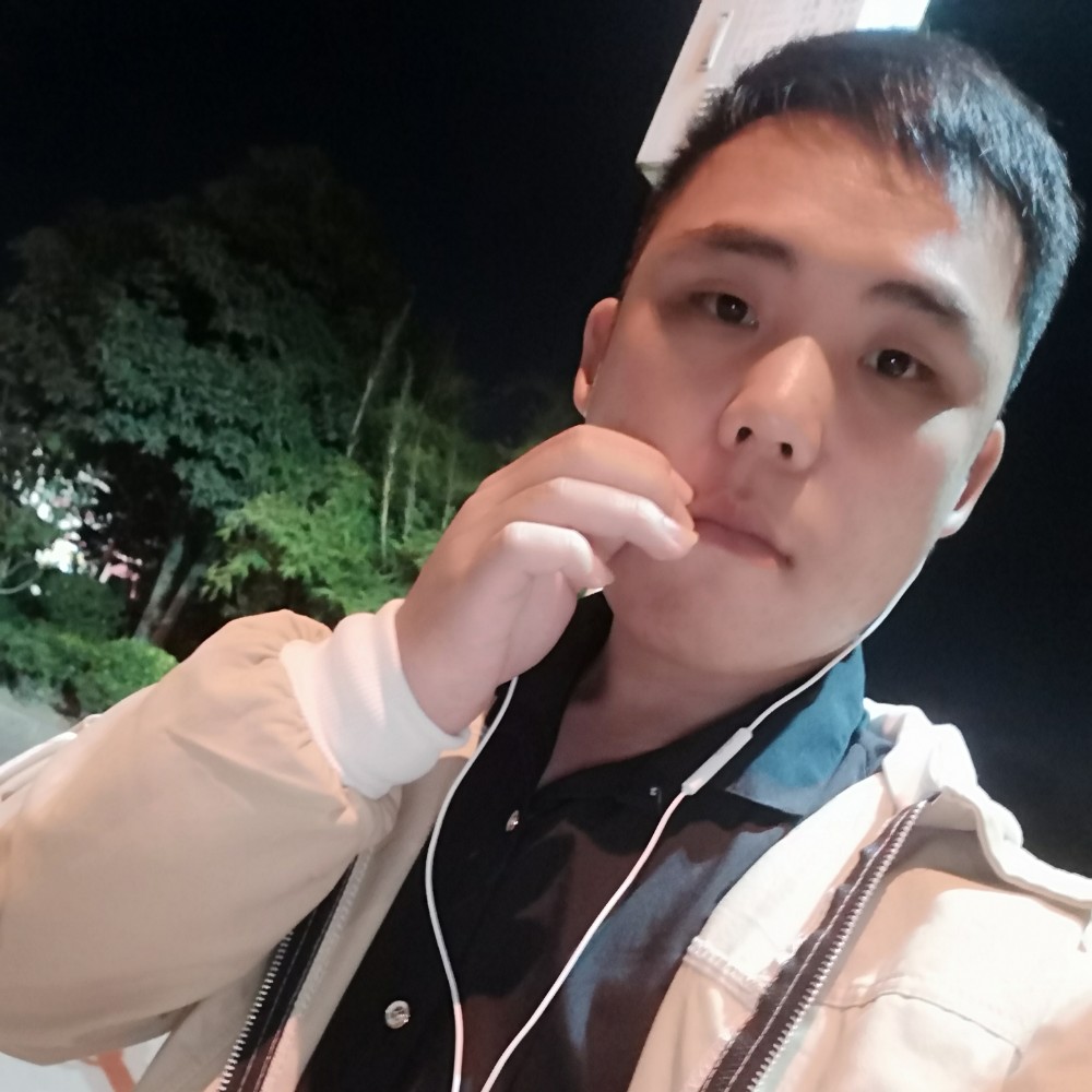 小懒虫邂逅端庄的照片