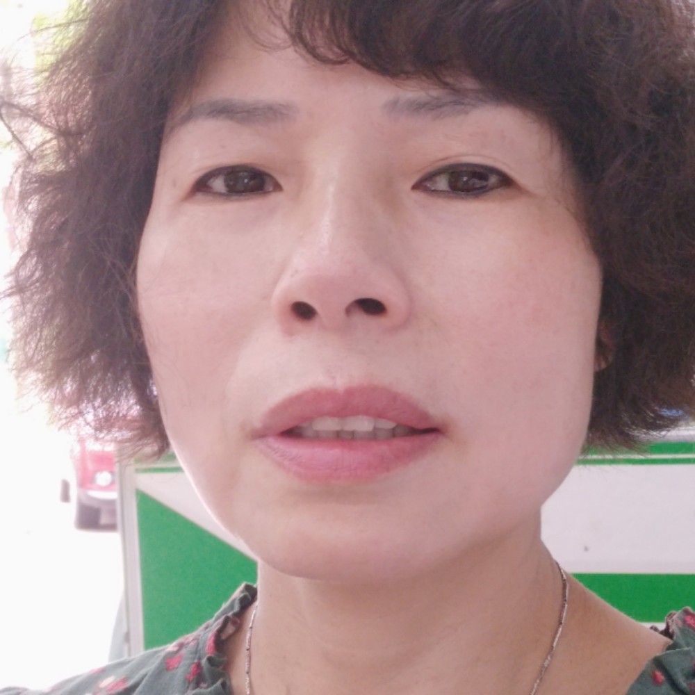 火星上给草丛的照片