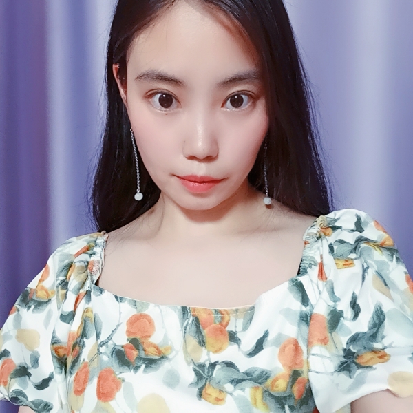 干净迎夕阳的照片