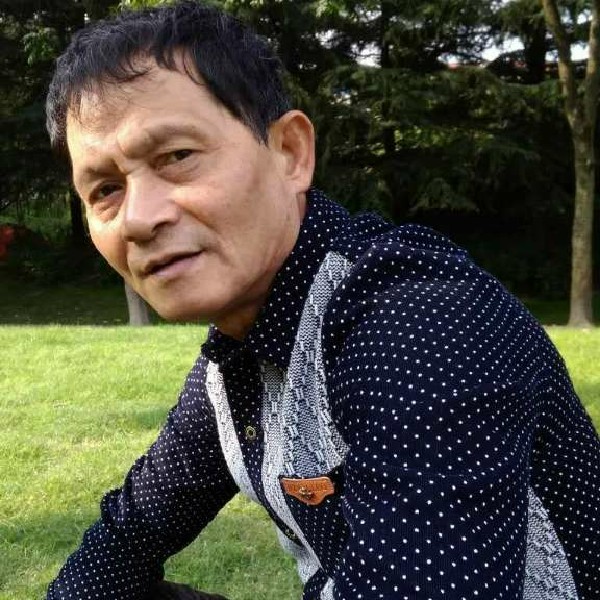 孝顺山岚的照片