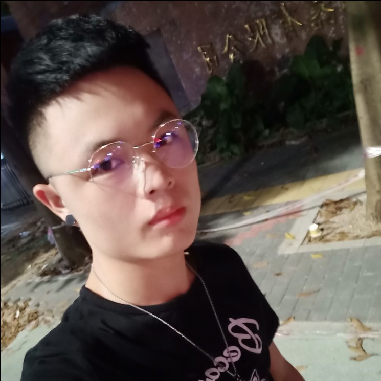 火车搞怪的照片
