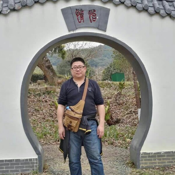 碧影乐观的照片