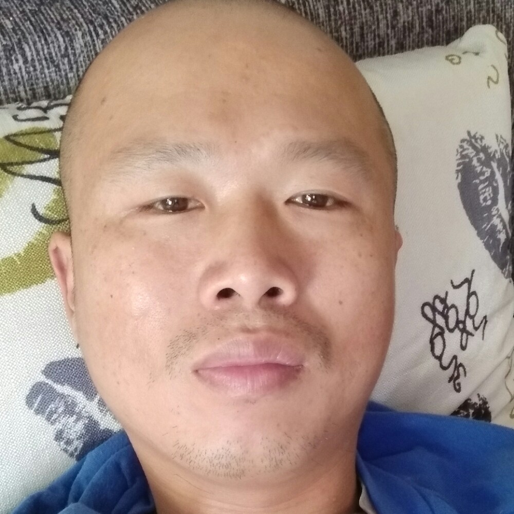 张居同的照片