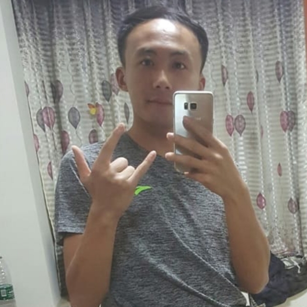 钢笔回眸寂灭的照片