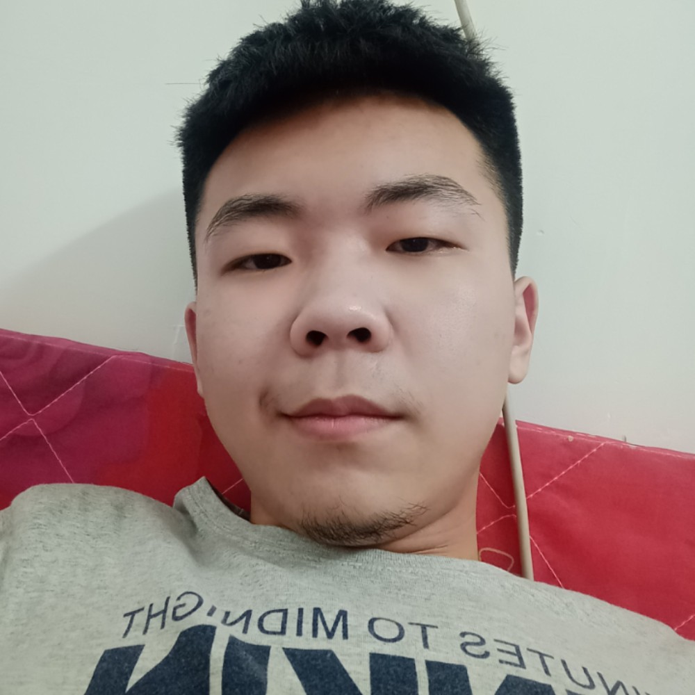 胡黎的照片