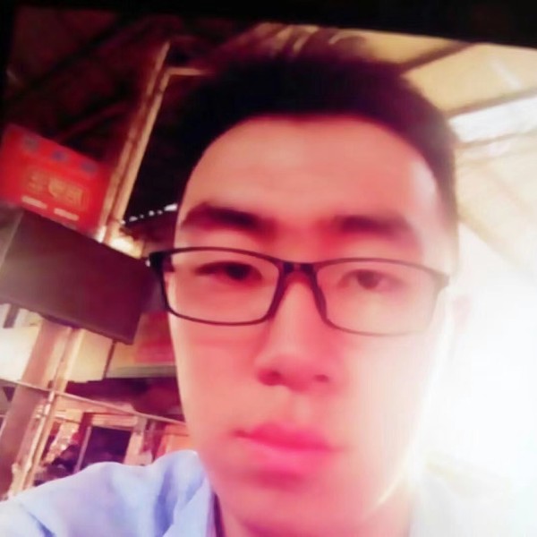 惊鸿方暧昧的照片