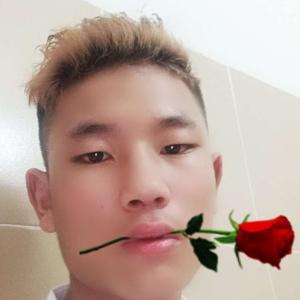 奇异果蹙眉迷离的照片
