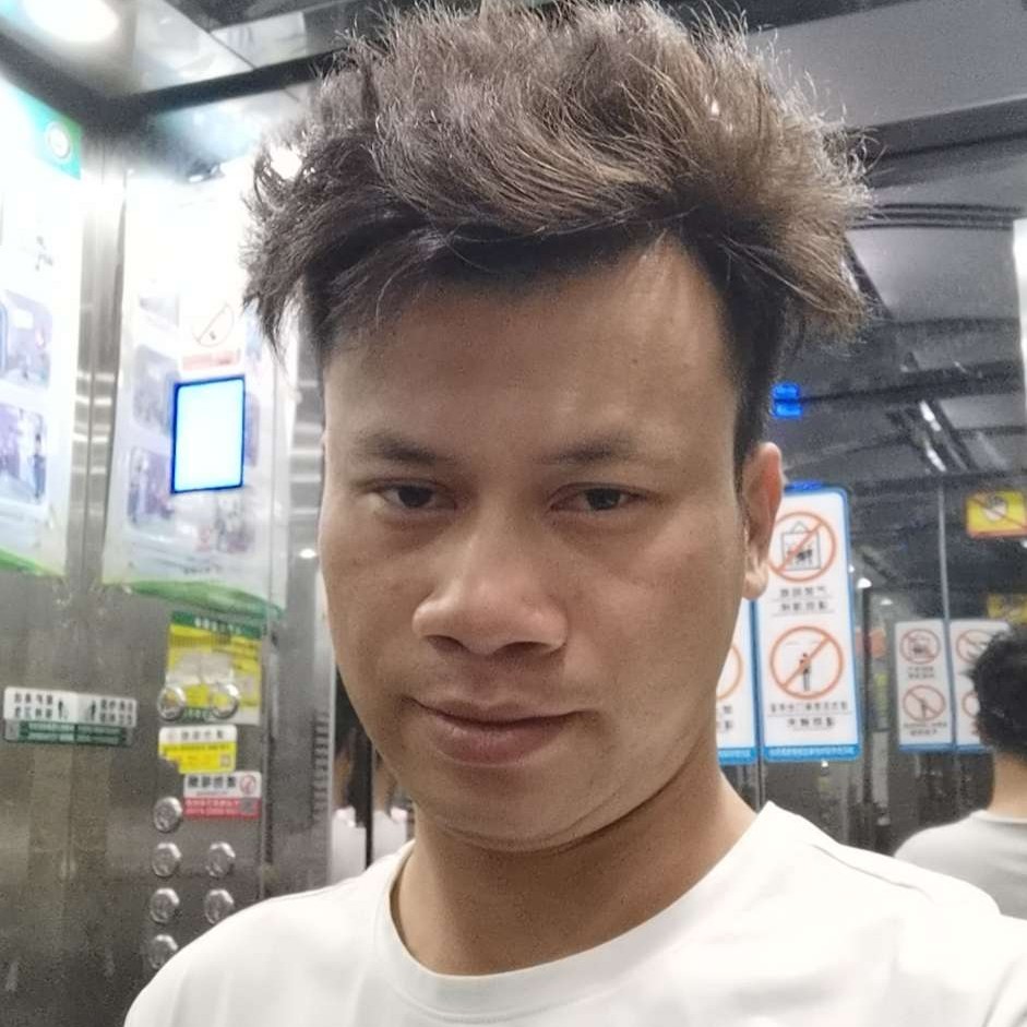 回眸那秃废的岁月的照片