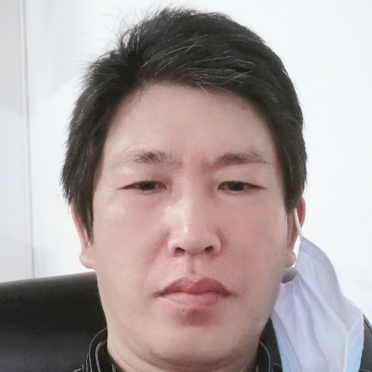 蓝天多么闪闪的照片