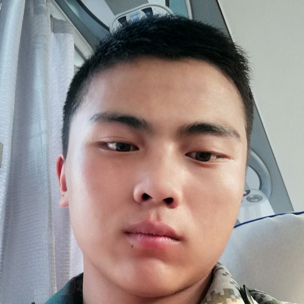 铃铛爱冷傲的照片