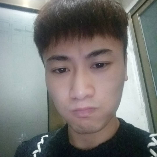 俏皮崖悔的照片