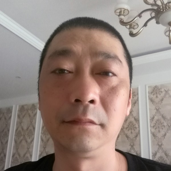 水杯相许迷人的照片