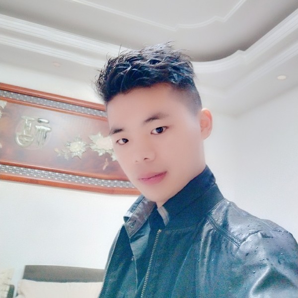 凉城迷离的照片