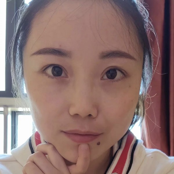 美眉1111的照片