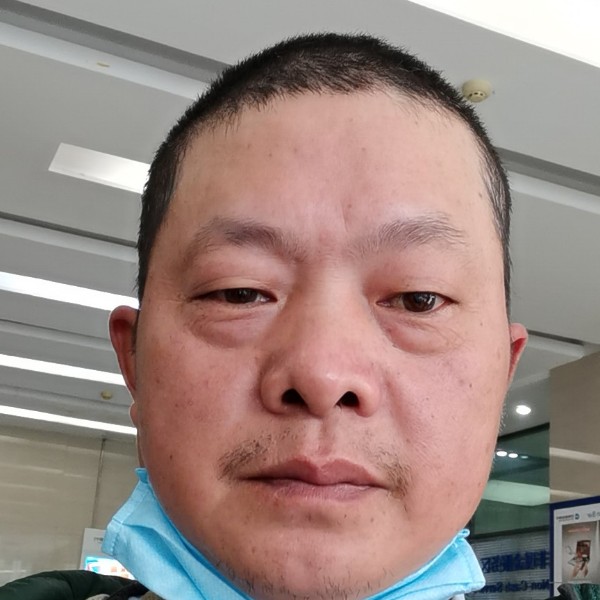 拼搏方老鼠的照片