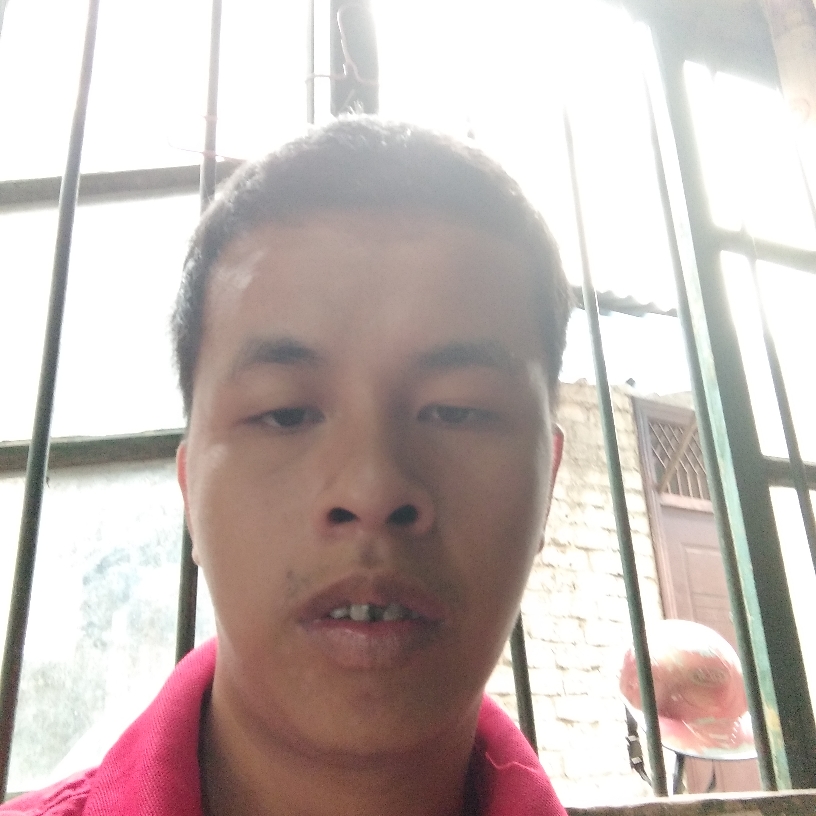 颜大杰的照片
