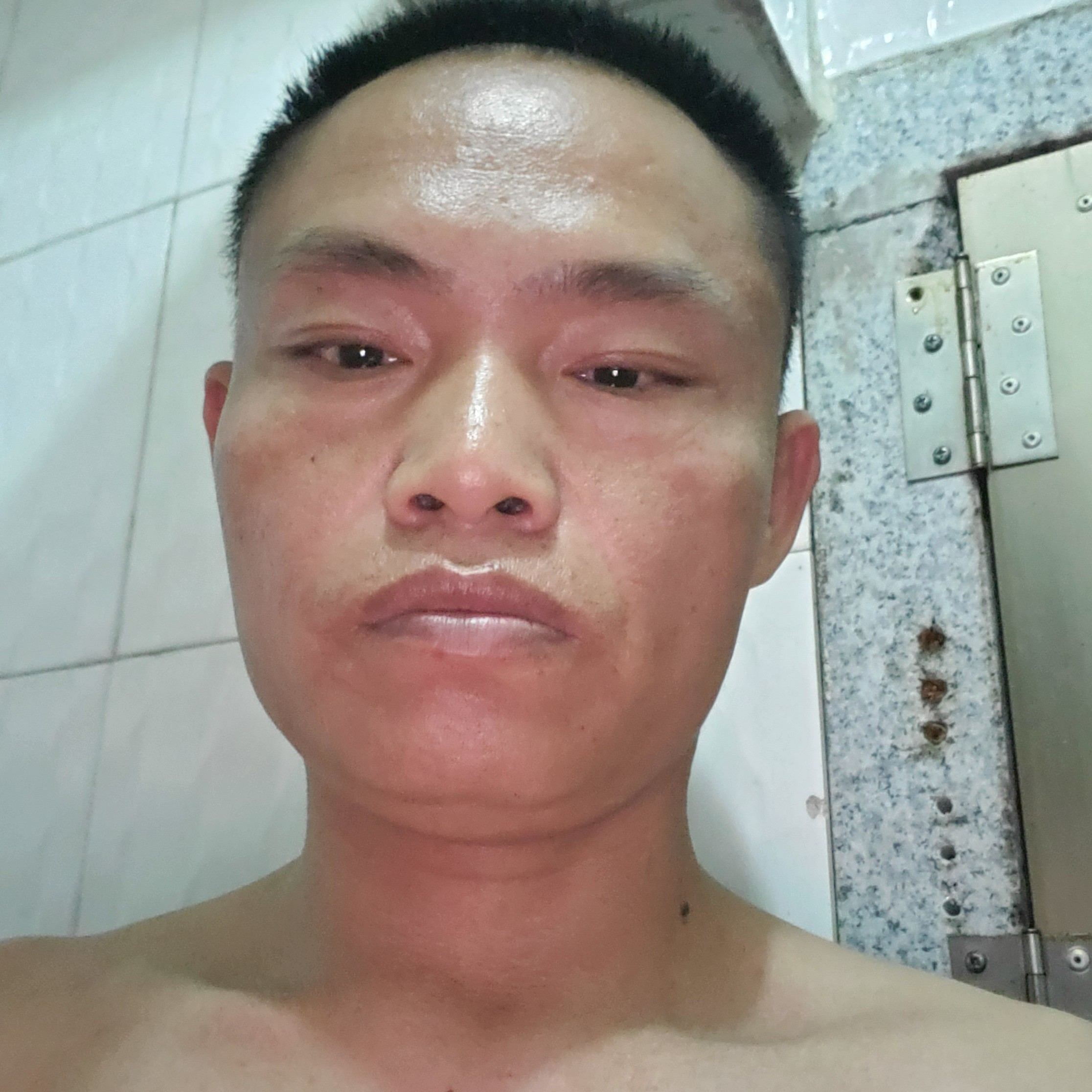 爱笑回首凉城的照片