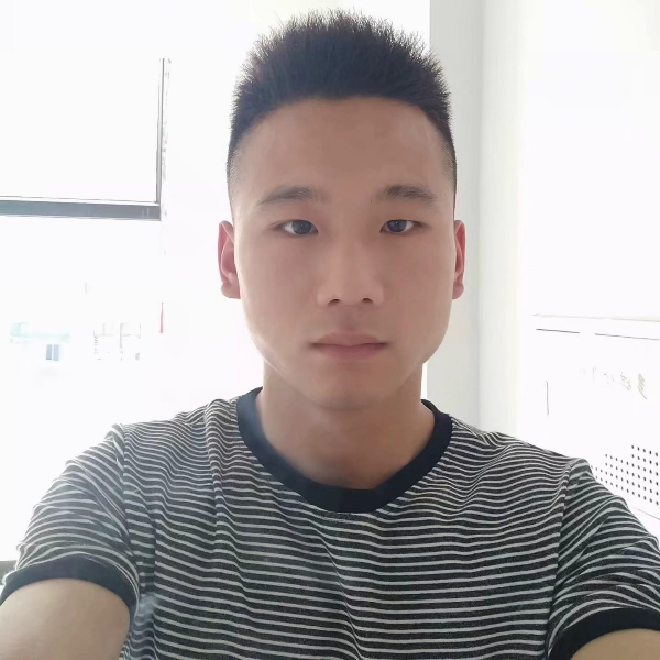 终年的照片