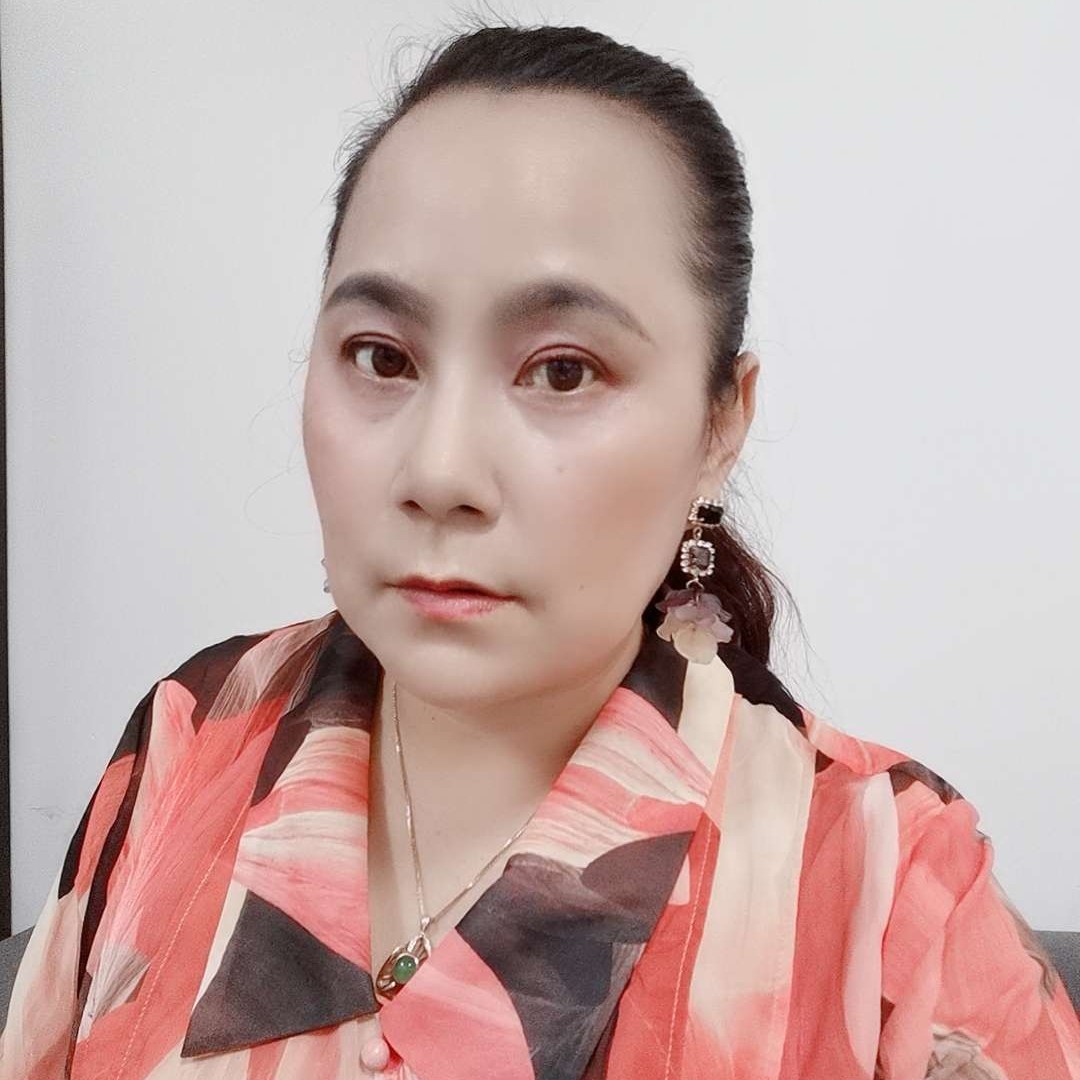 春天的风筝的照片