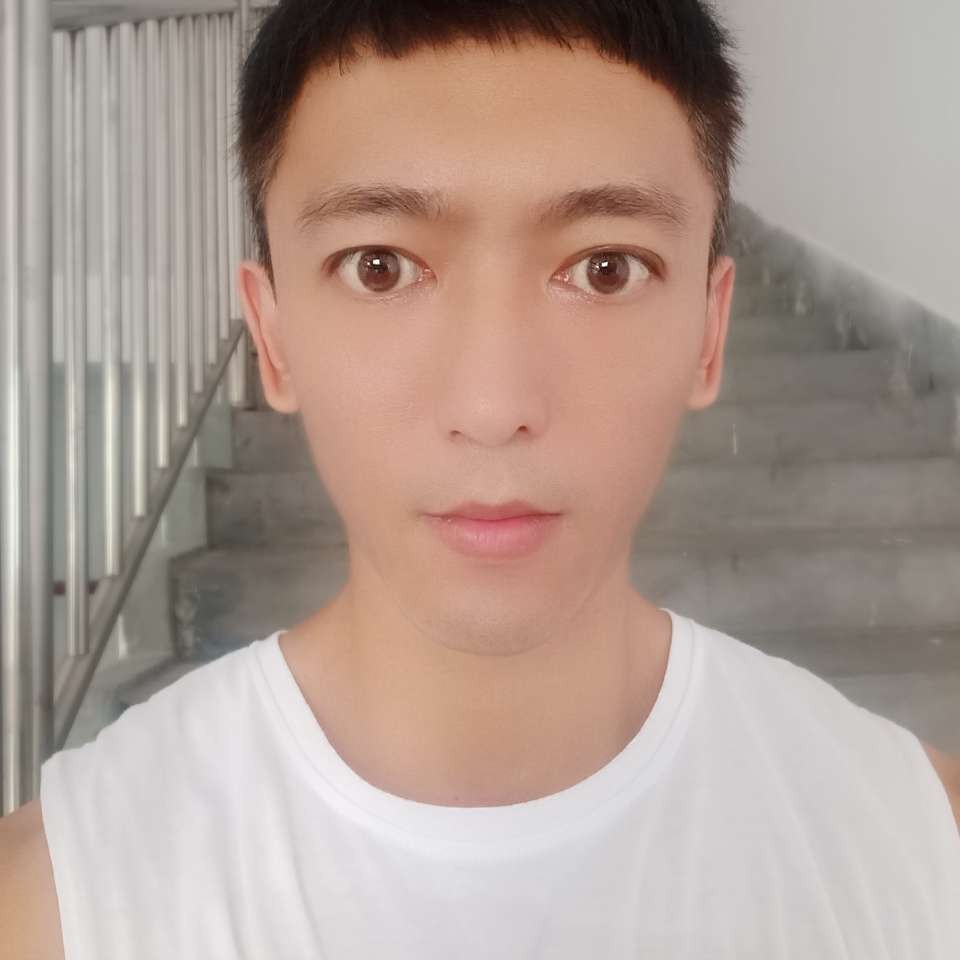 苹果方蓝天的照片
