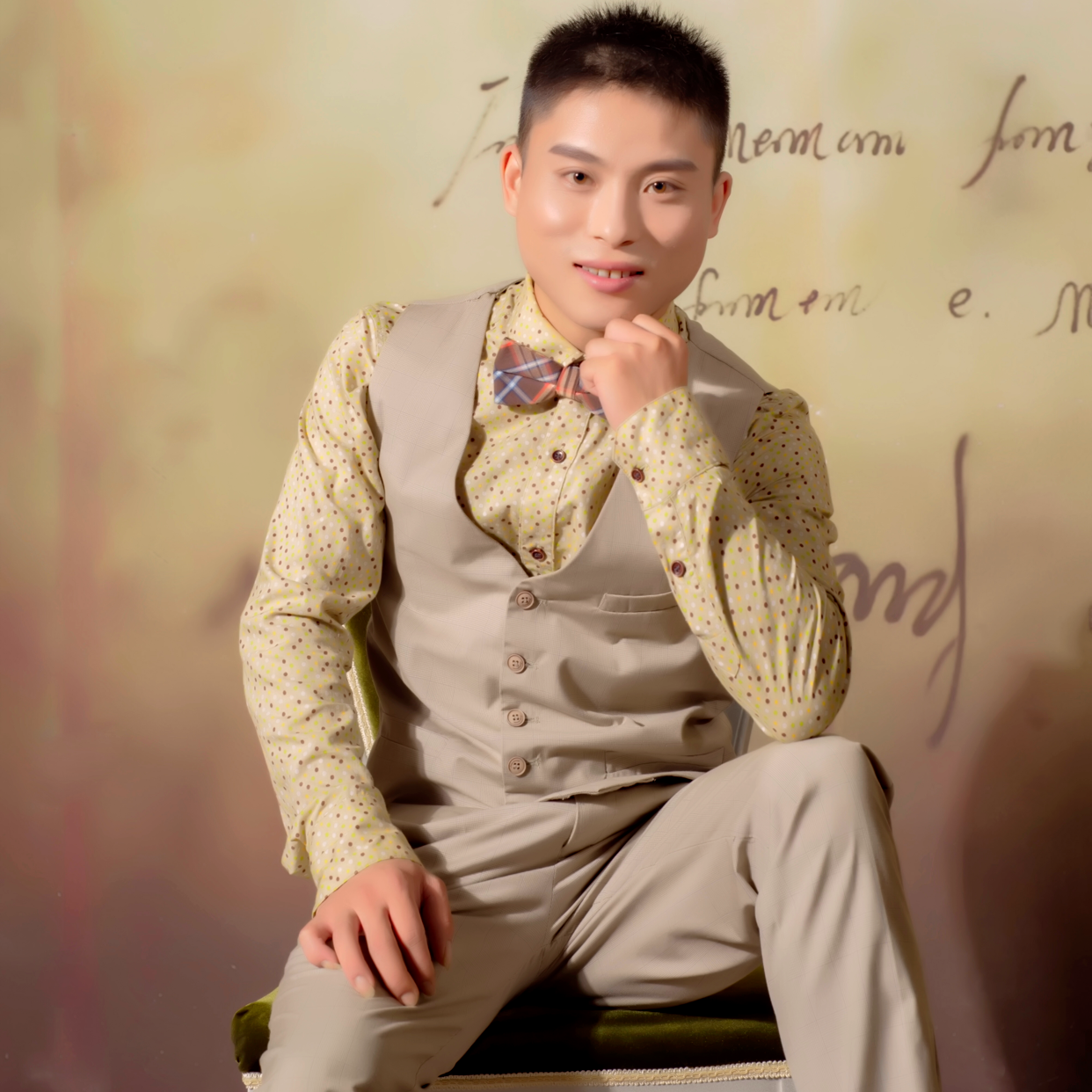 兮颜浅吻美丽的照片