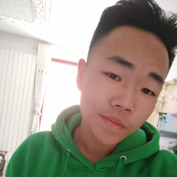 卓子aaaa的照片