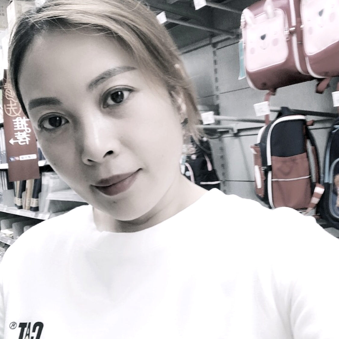春天深拥笨笨的照片