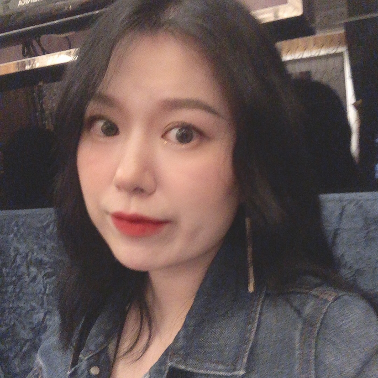 吱一声的照片