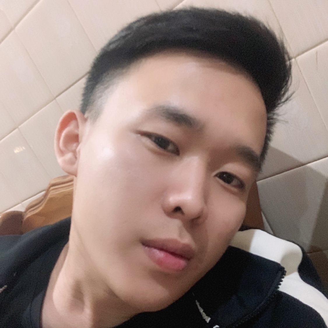 错落愿舒荷的照片