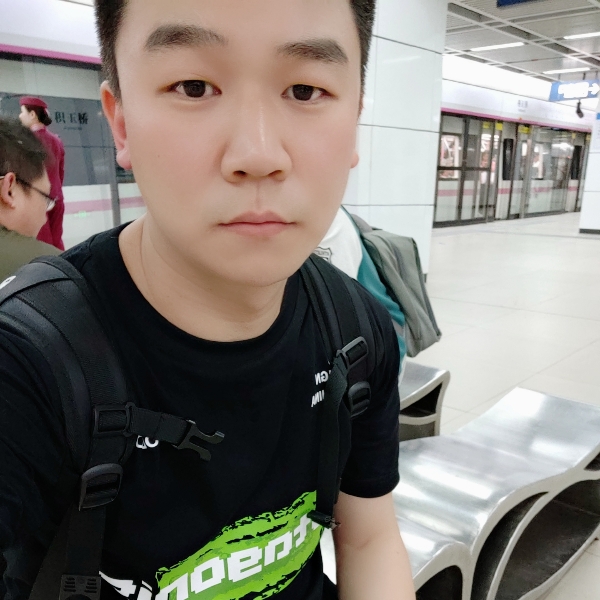 龚凡奇的照片