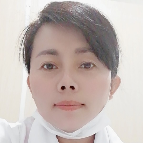 美女简单的照片