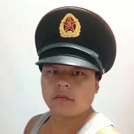 好男儿也要万丈光的照片