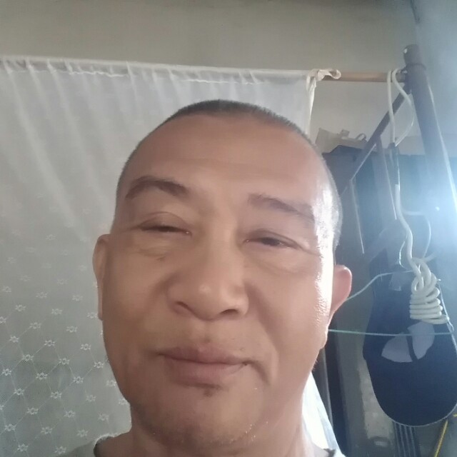 万宝路等待甜蜜的照片