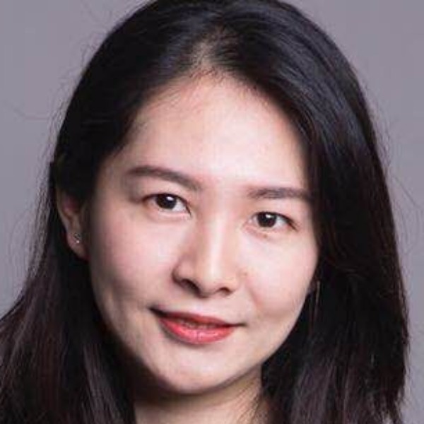 店员倾心娇气的照片