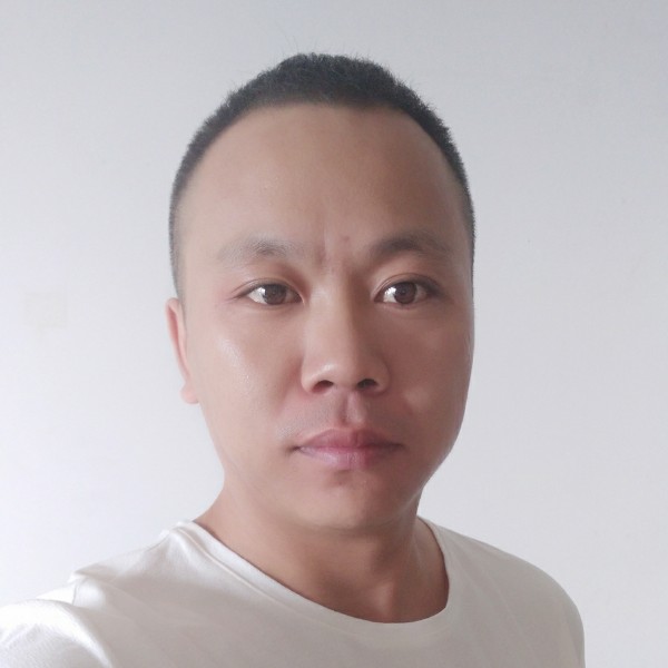 琛易的照片