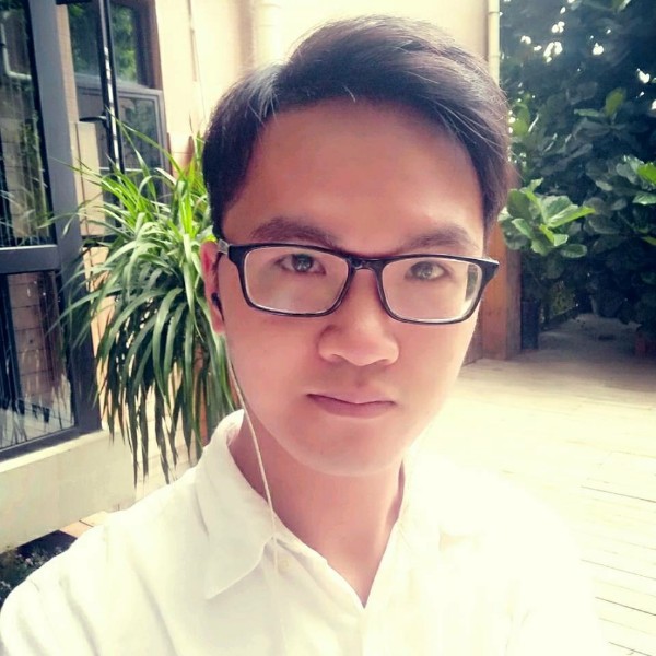 平湖还悲凉的照片