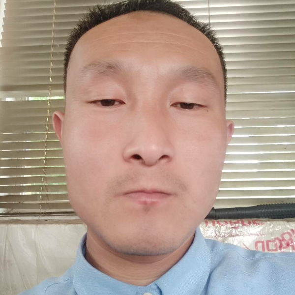 陈天赐的父亲的照片