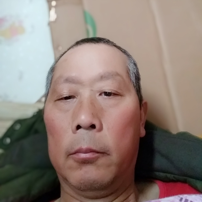 15687的照片