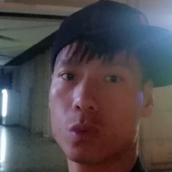 善良帅哥122的照片