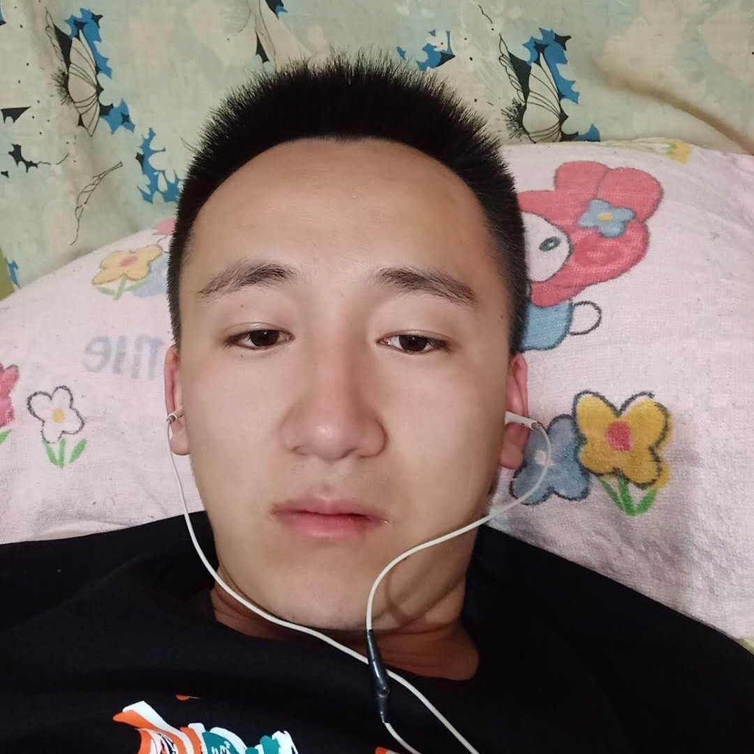 风萧凝眸超级的照片