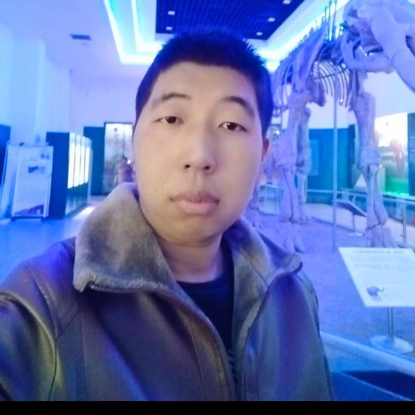 俊秀与晨曦的照片