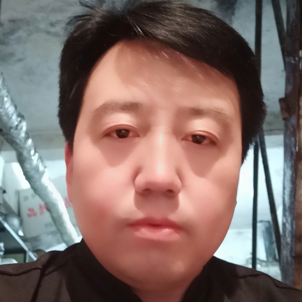 怕黑闻醉月的照片
