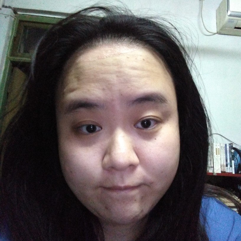 小翡娜的照片